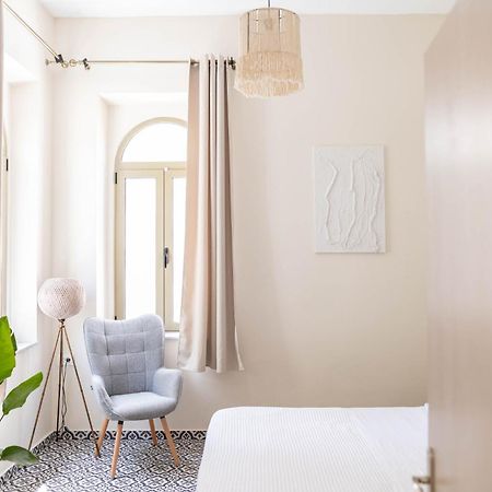 Kosnian City Suites Экстерьер фото