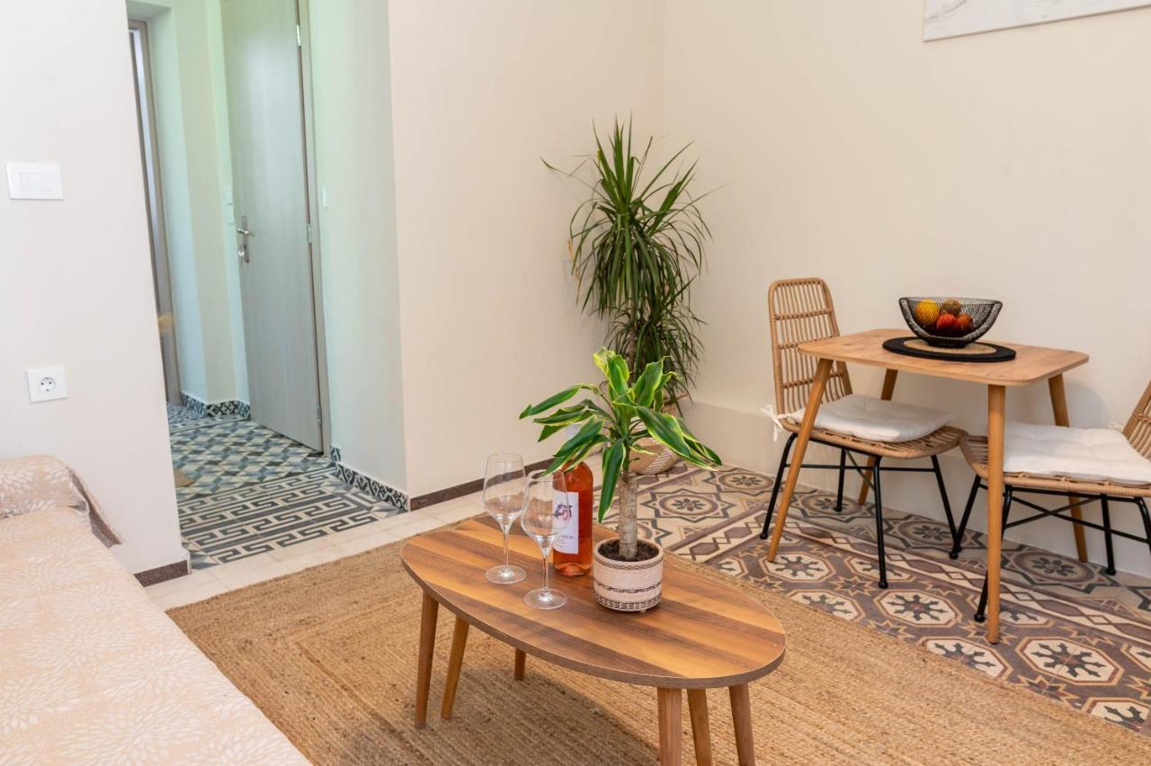 Kosnian City Suites Экстерьер фото