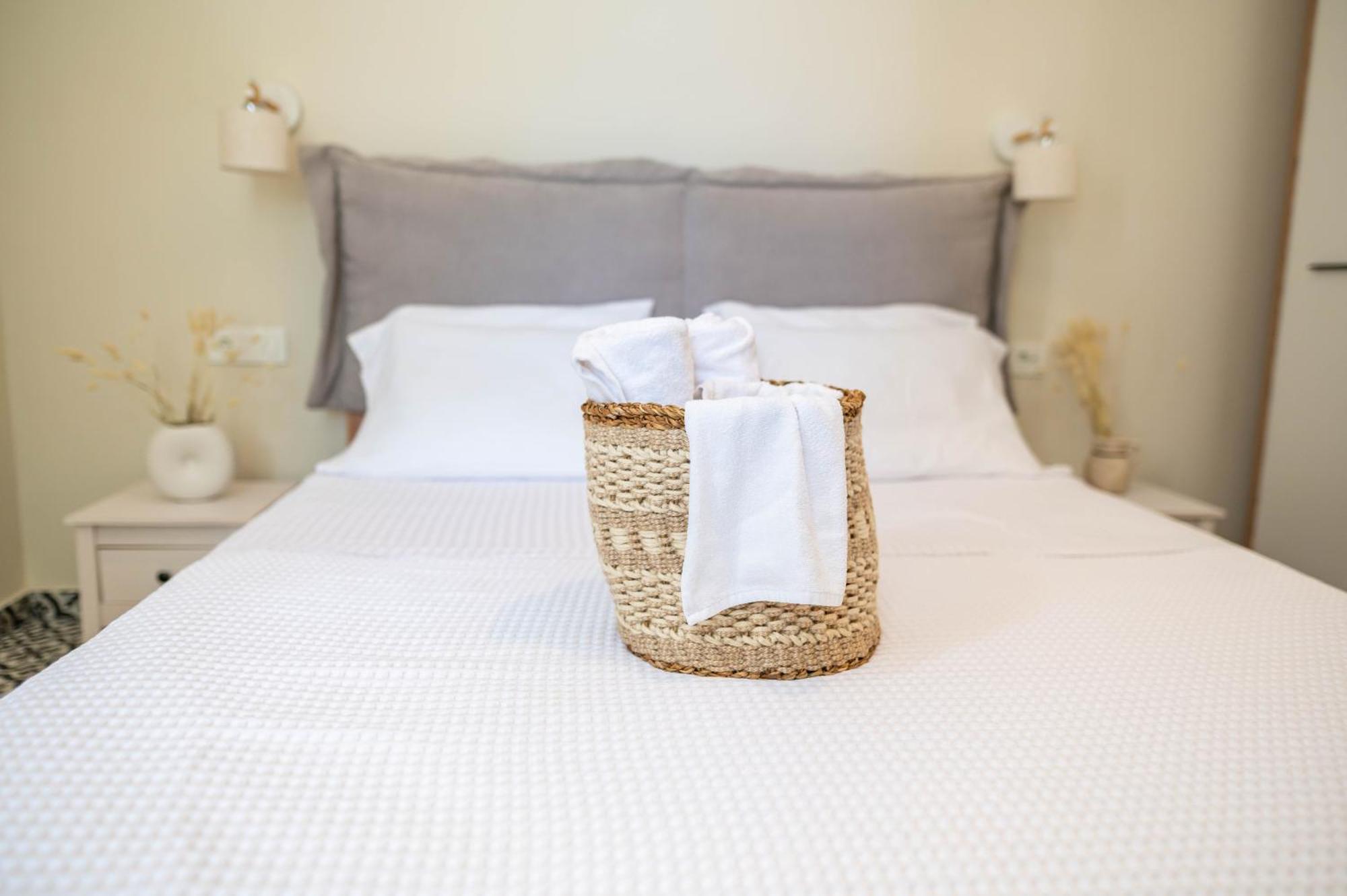 Kosnian City Suites Экстерьер фото